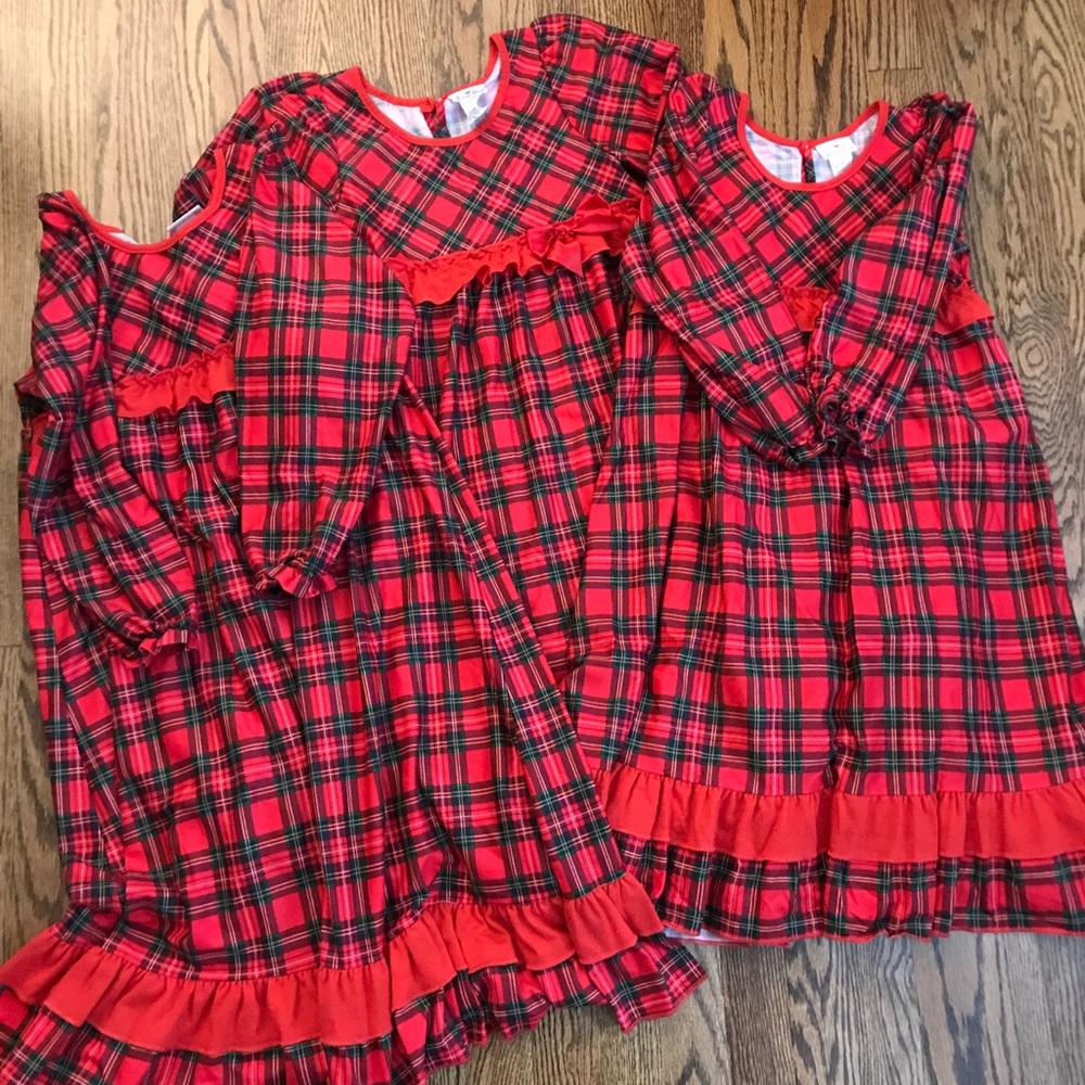 3 Matching Laura Dare Holiday Nightgowns-8,10,12